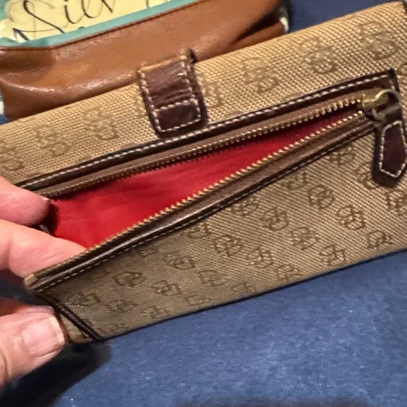 Dooney & Bourke Tan Monogram Wallet - Picture 6 of 6